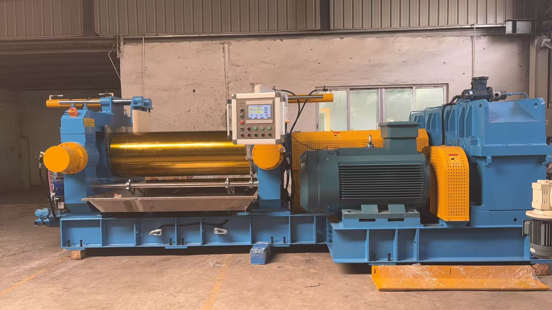 24寸生产型开炼机