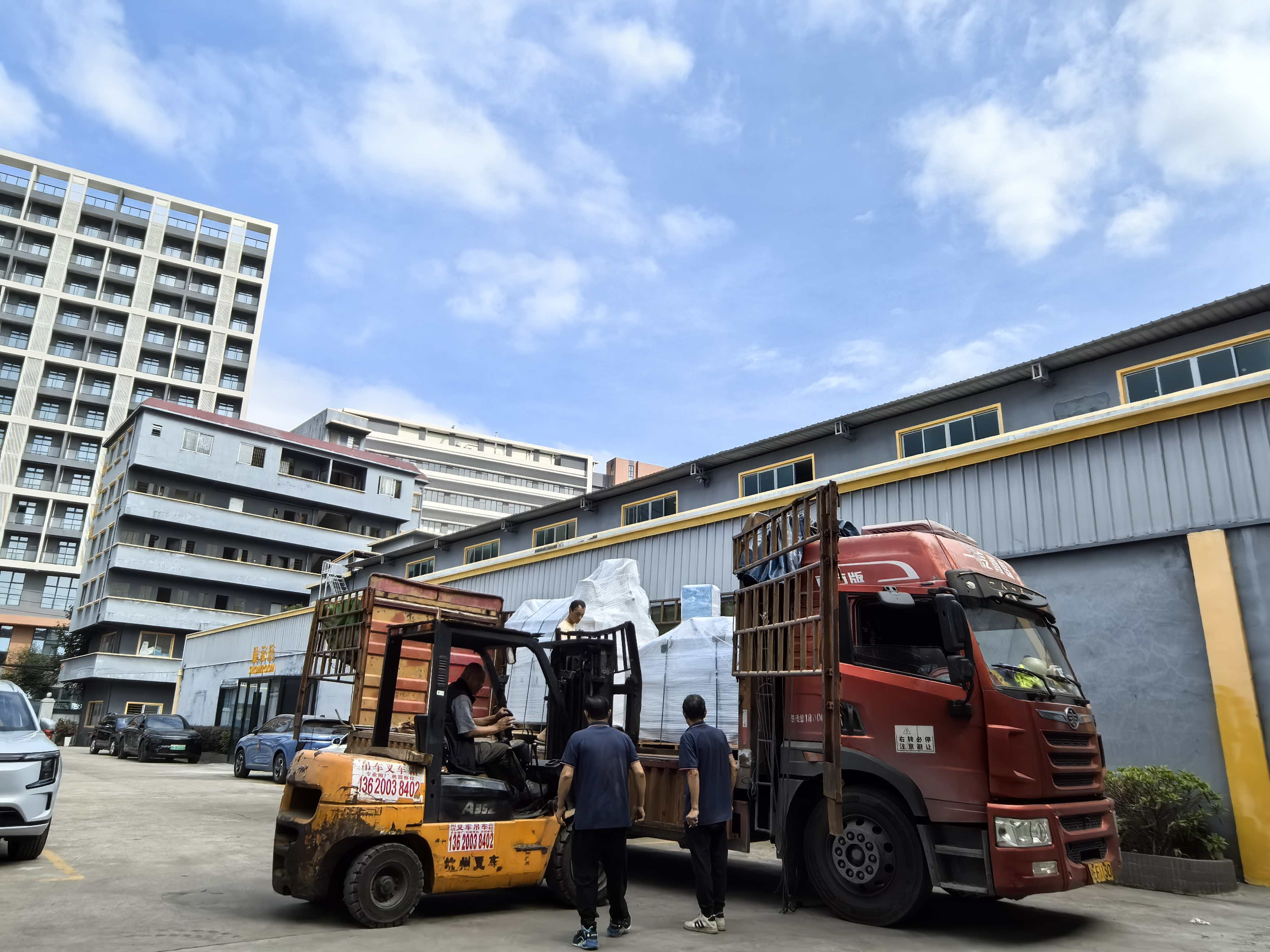 三层共挤流延机 顺利发货一台精准交付